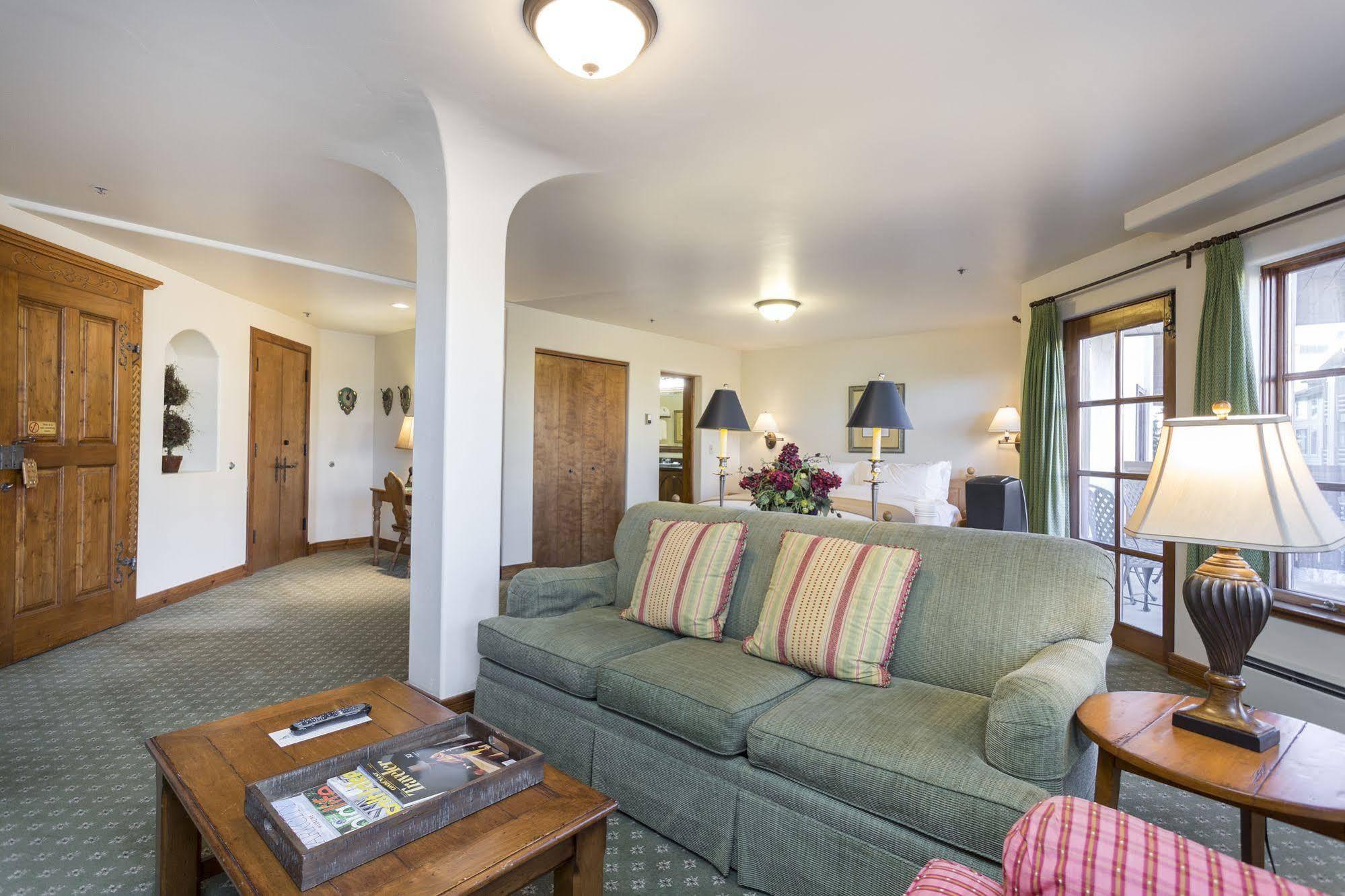 Hotel Goldener Hirsch Park City Zewnętrze zdjęcie