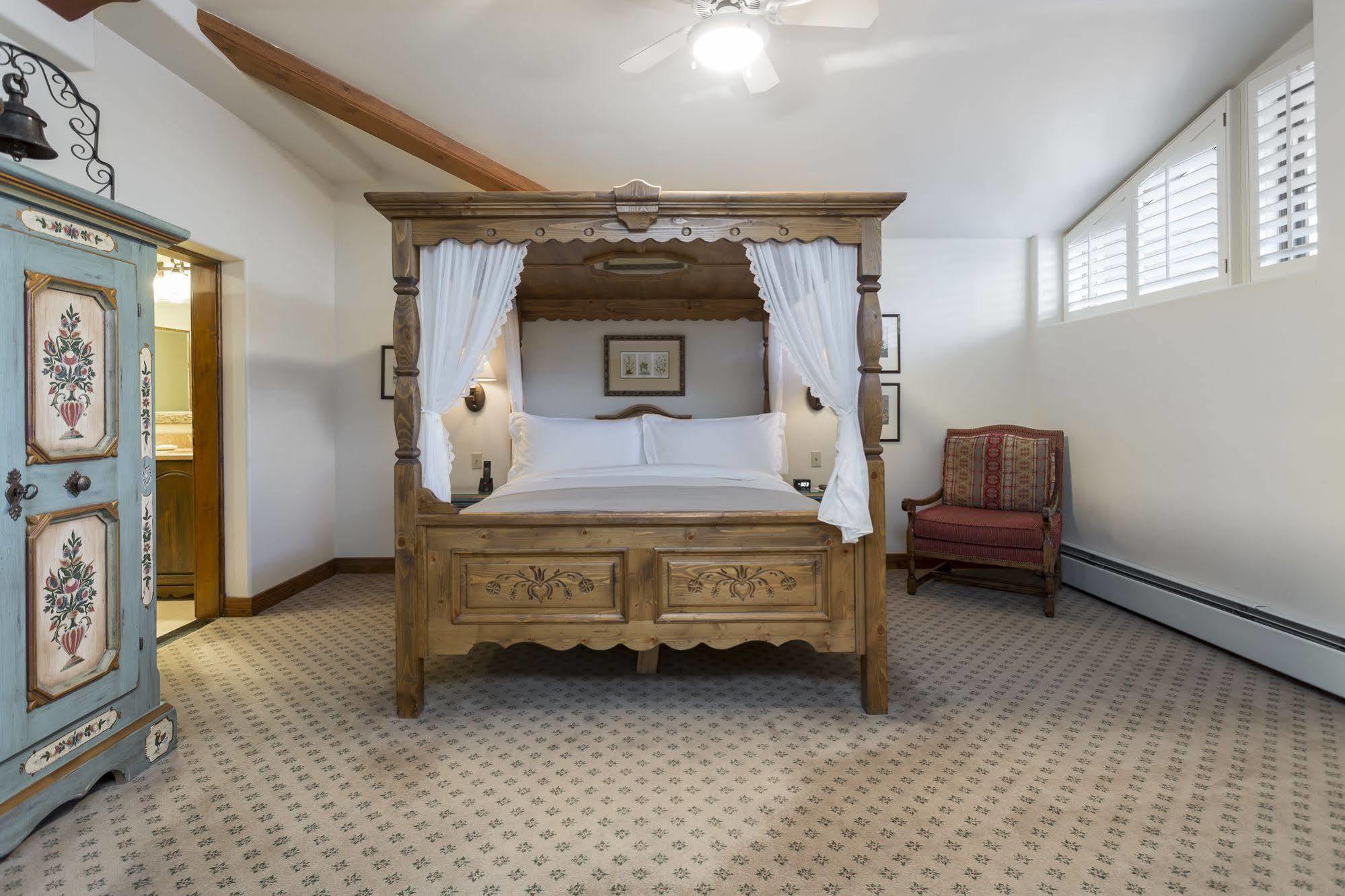 Hotel Goldener Hirsch Park City Zewnętrze zdjęcie